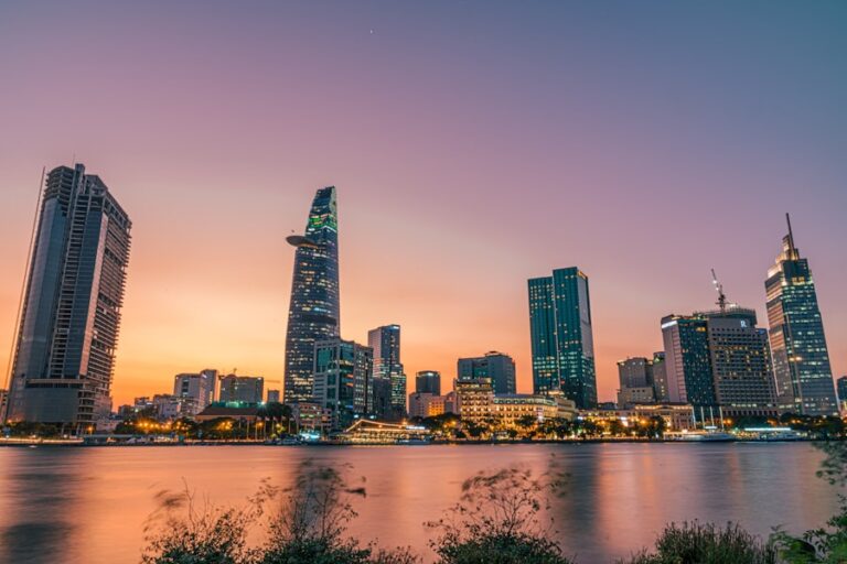 Đà Lạt mộng mơ — Đồi chè, thác Datanla 3N2Đ